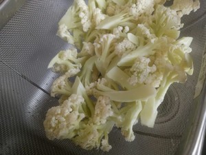 干锅花菜的做法 步骤1