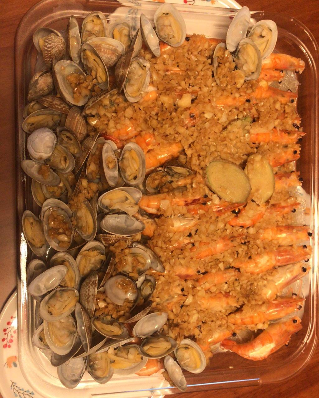 蒜蓉粉丝蒸双鲜（蒜蓉粉丝蒸花甲虾）