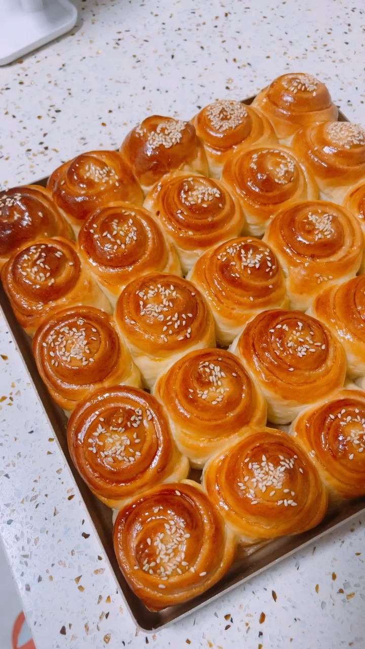 脆底蜂蜜小面包