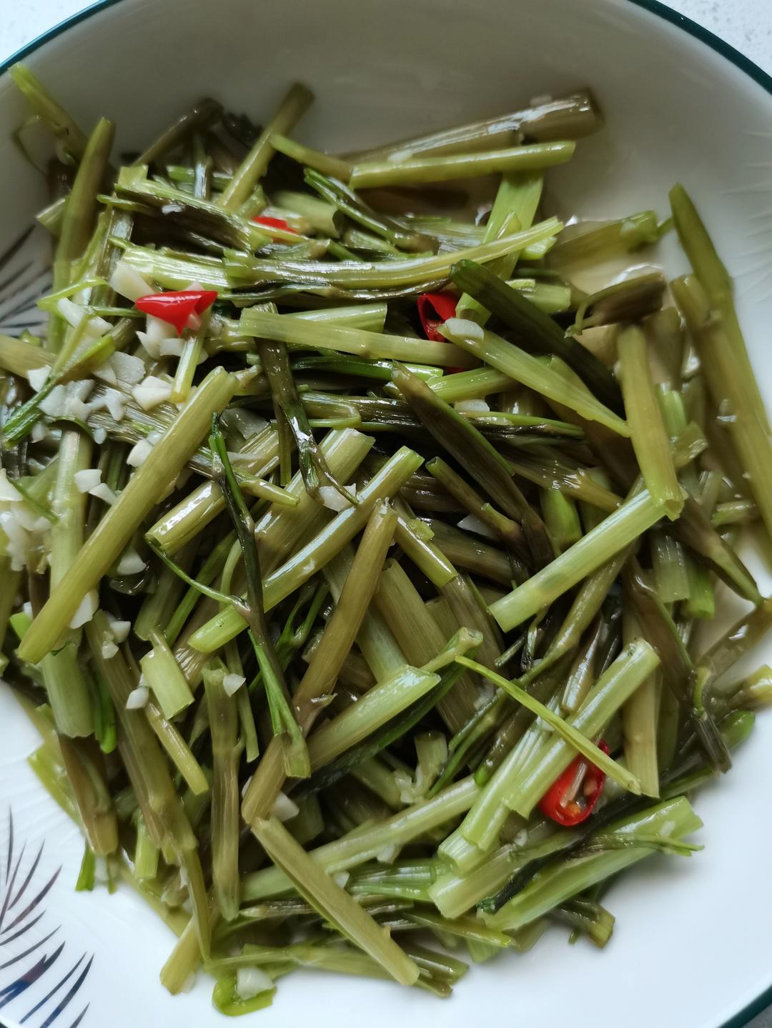 炝炒空心菜（不黑的秘密）
