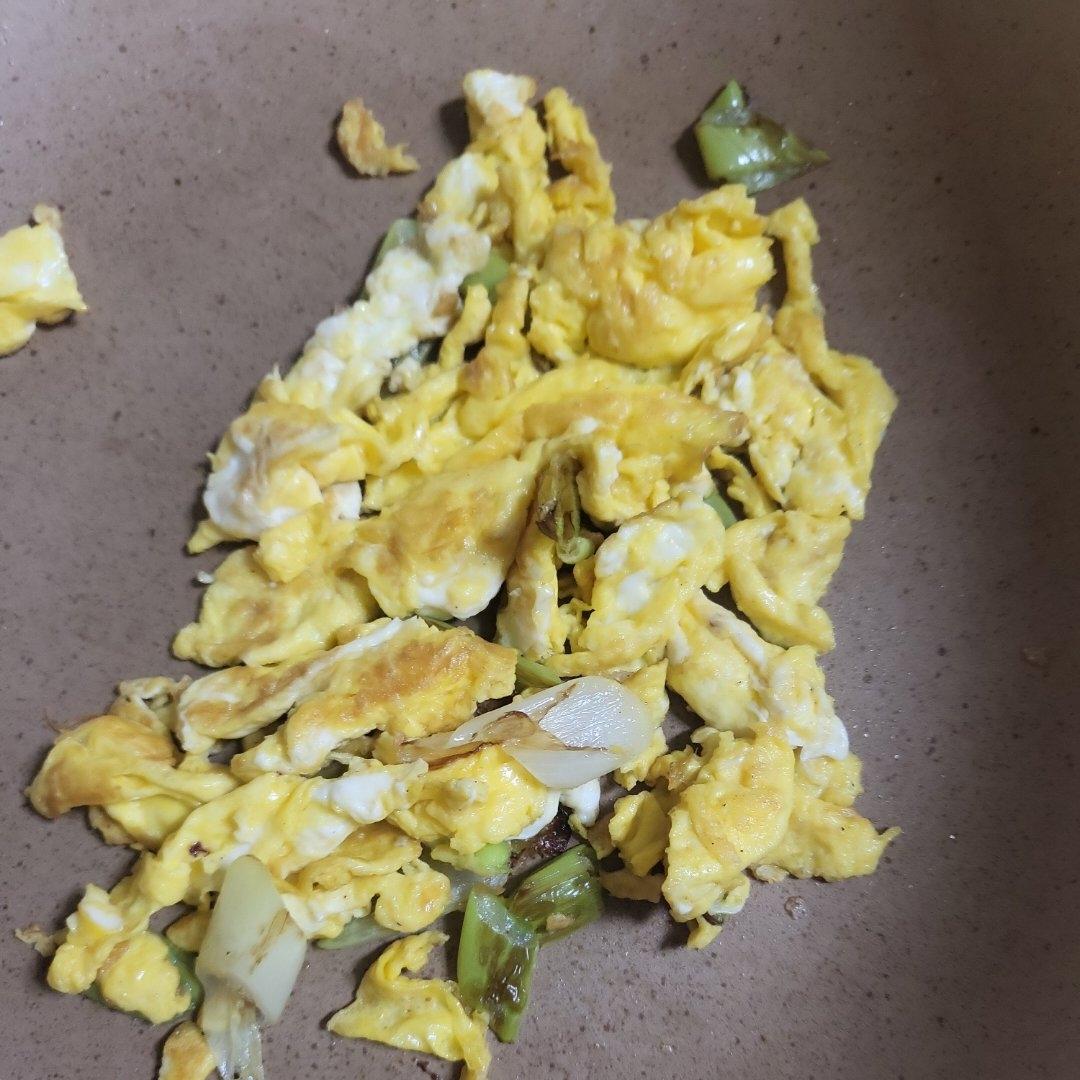 大葱炒鸡蛋