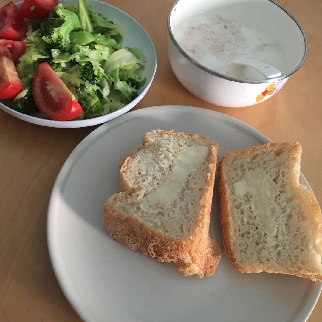 基础面包制作 Basic Bread (Loaf&Roll)