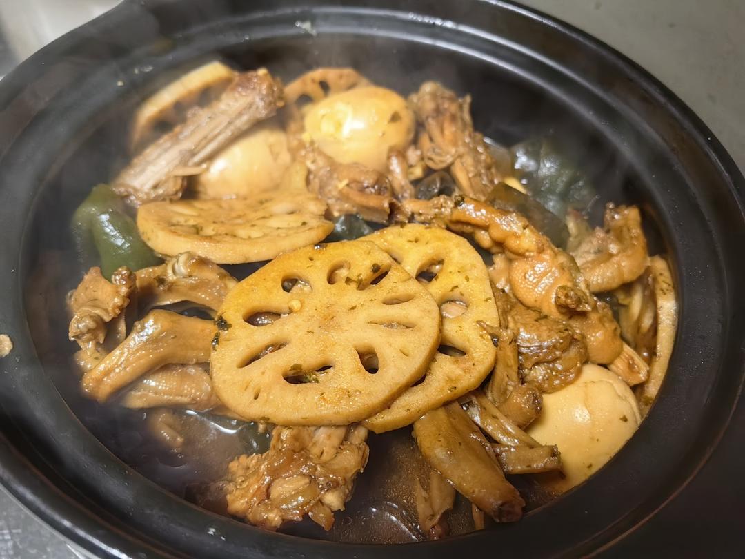 一锅熟超简单卤水鸭翅鸭掌素菜