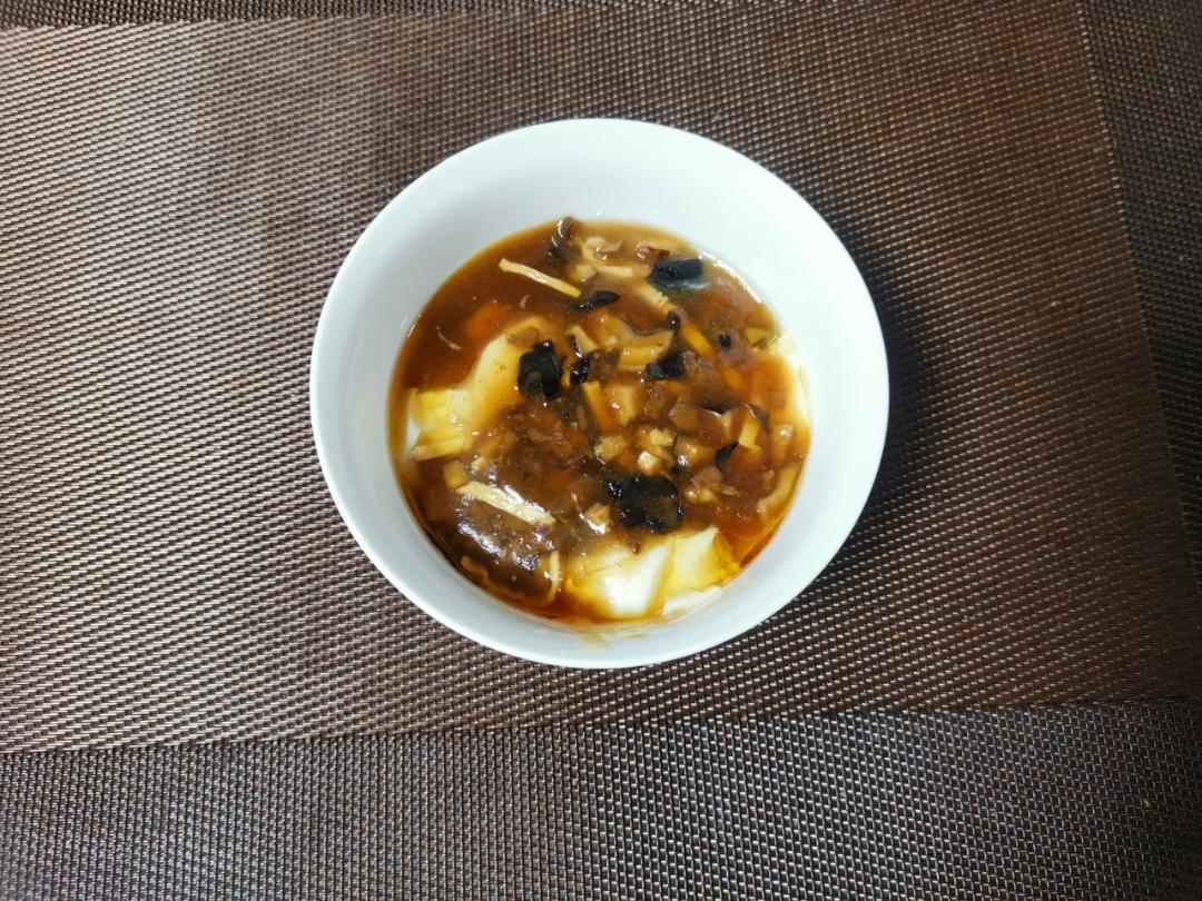 鲜香卤汁豆腐脑