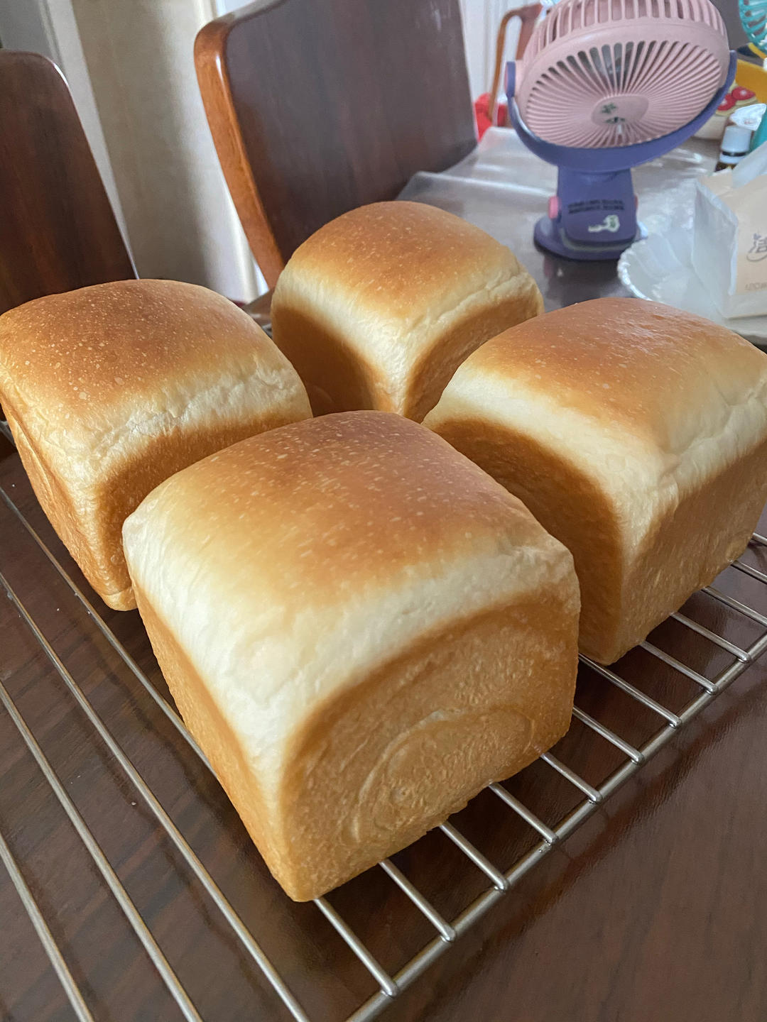 好吃到犯规的网红「生吐司」