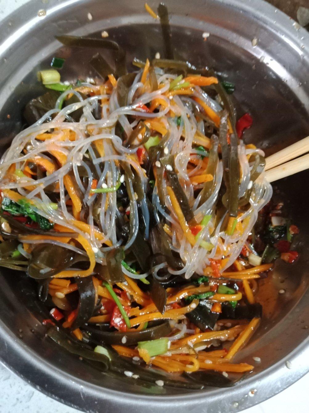 凉拌三丝
