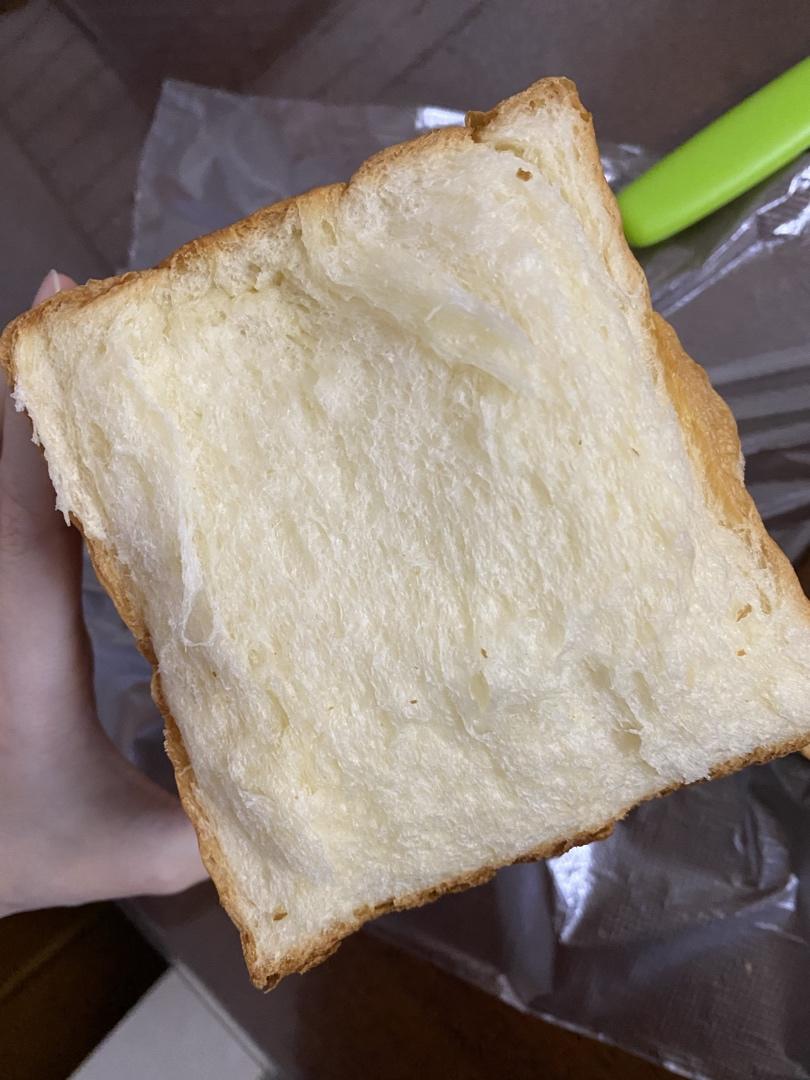 只需一次发酵的超软吐司（附面包机揉手套膜攻略）