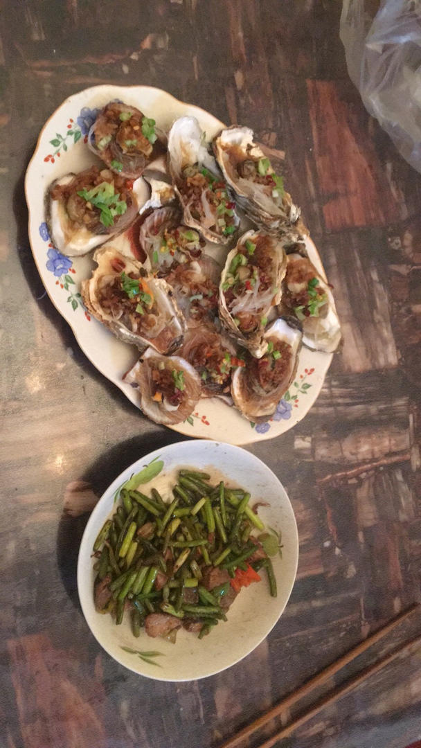 蒜蓉粉丝蒸扇贝