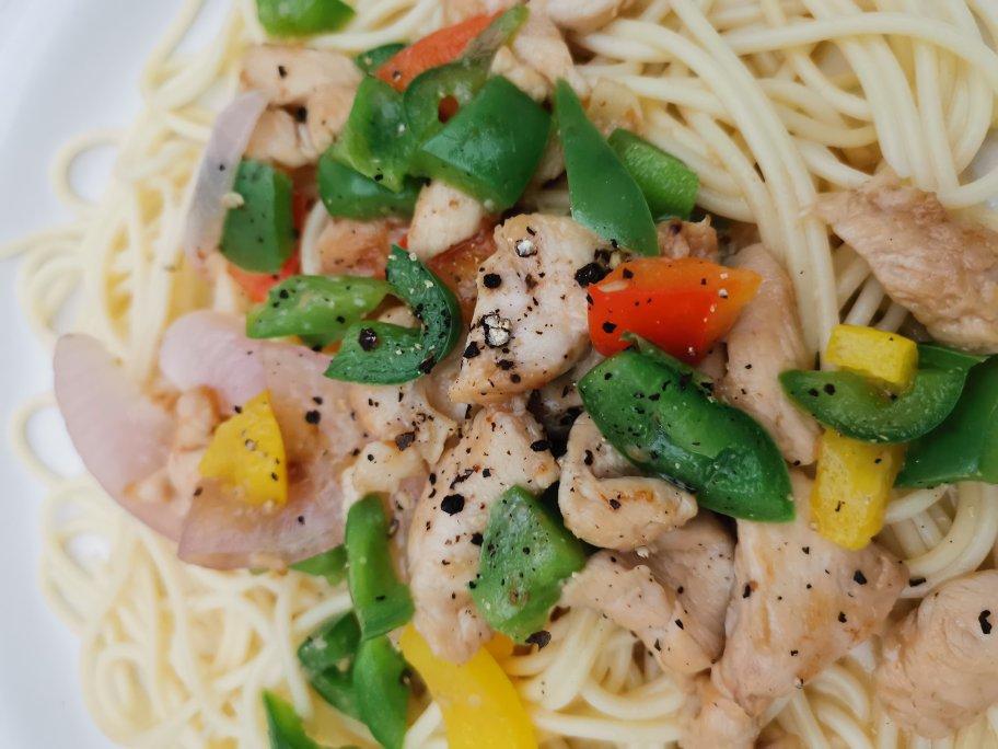 鸡丁青椒~超级下饭菜