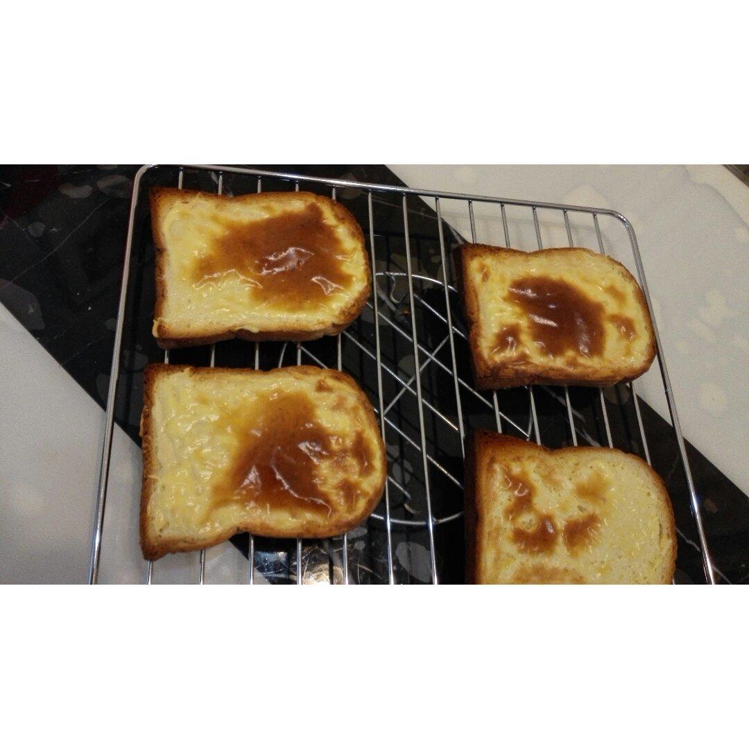 乳酪厚片（消耗吐司，奶油奶酪）