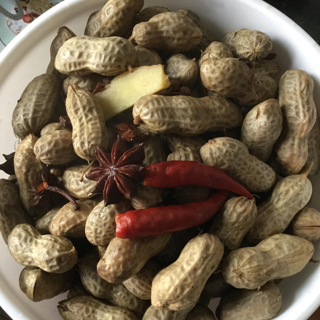 五香卤煮花生