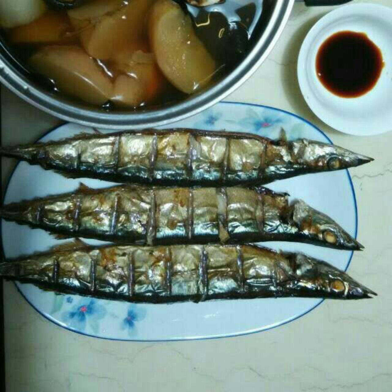 小葱香煎秋刀鱼