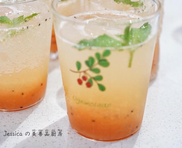 蜜桃酱&夏日蜜桃气泡水