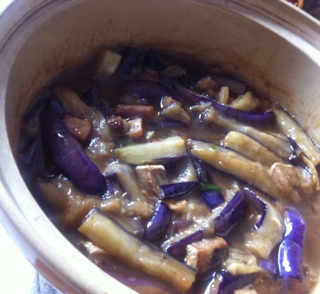 咸鱼茄子煲