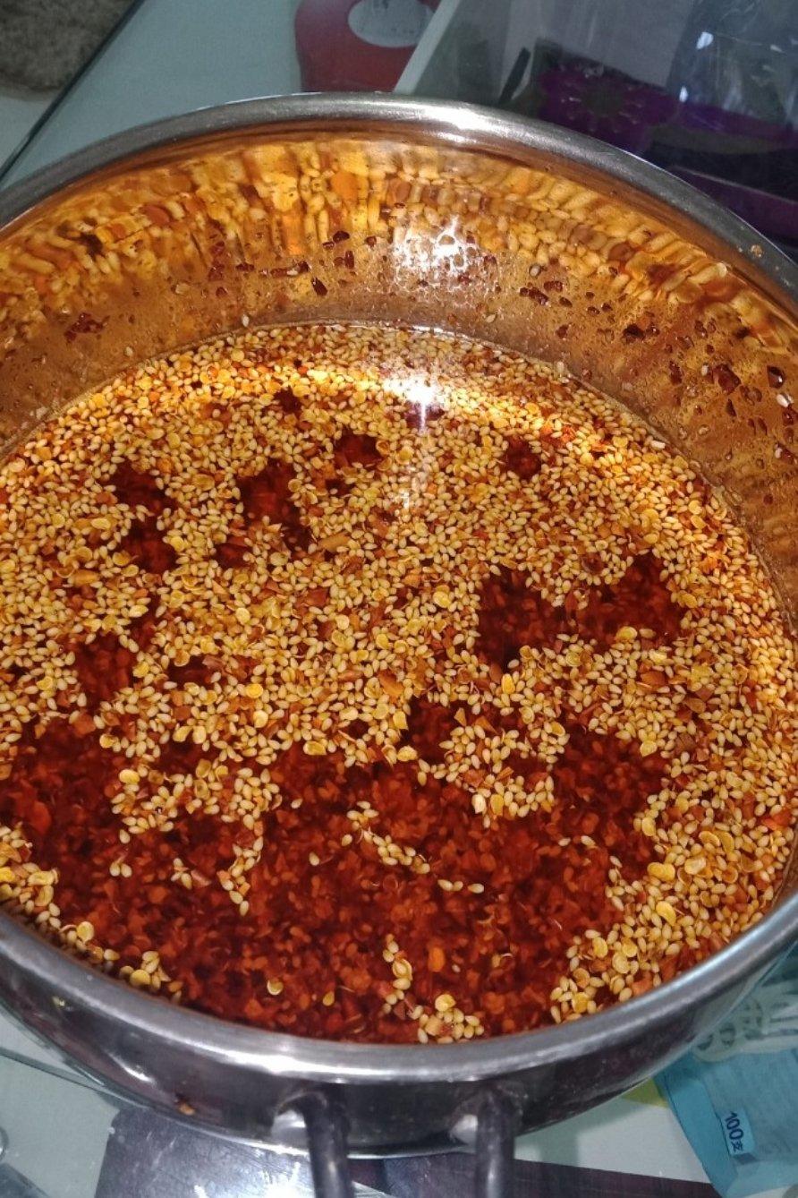 芝麻辣椒油