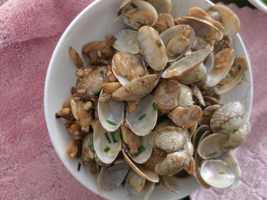 5分钟快手菜❗️秒杀路边摊爆炒花甲～好吃到爆