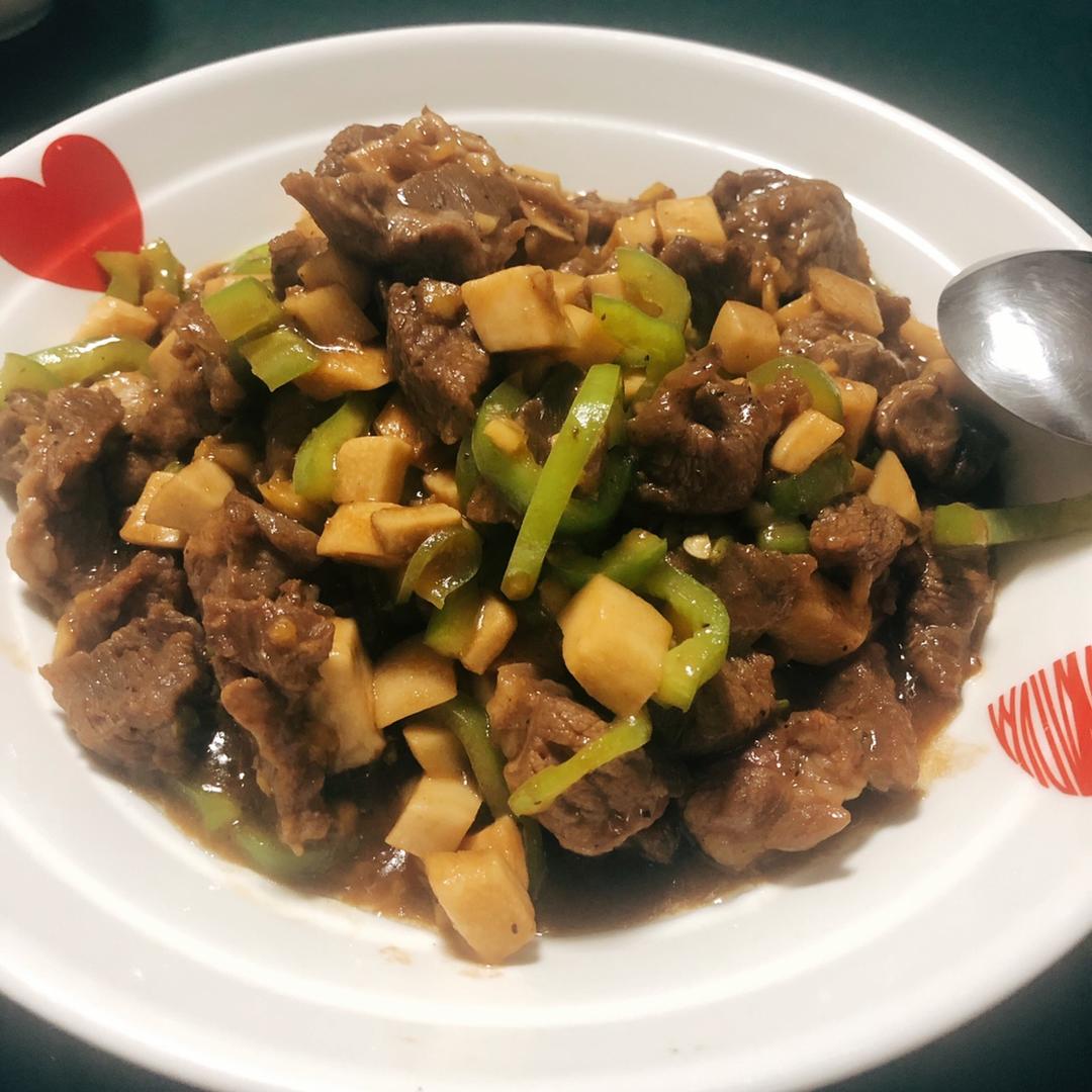 家常菜~杏鲍菇烧牛肉粒