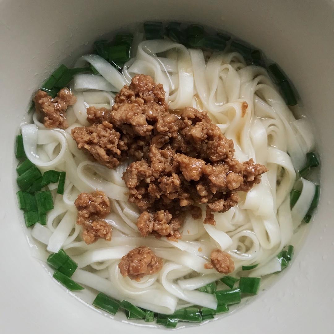 最美不过那碗阳春面