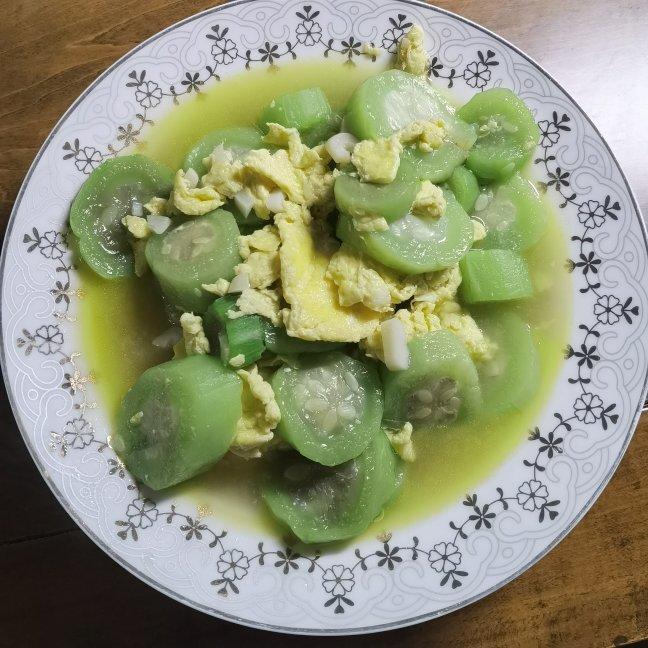 简单快手，五分钟搞定的丝瓜炒蛋