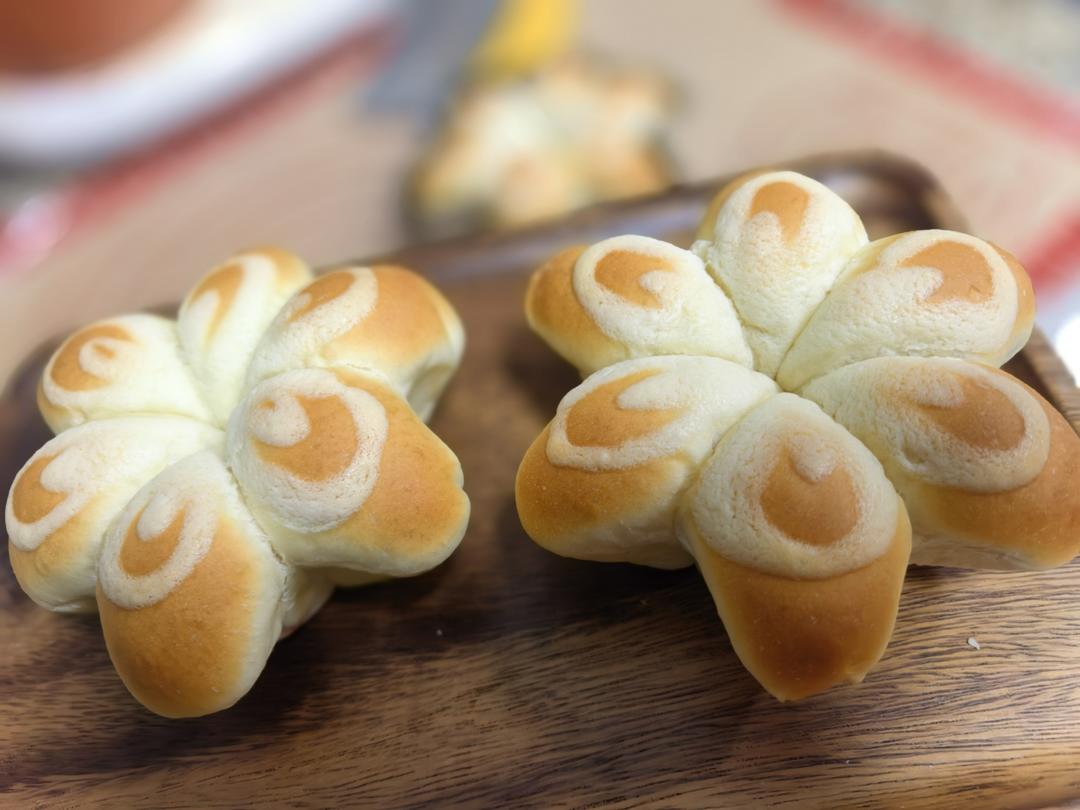 草莓雪芙包🍓🌸