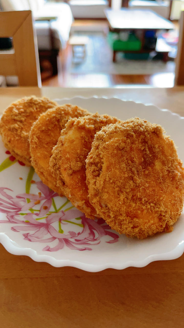 朋友都说比鲍师傅好吃的海苔肉松小贝