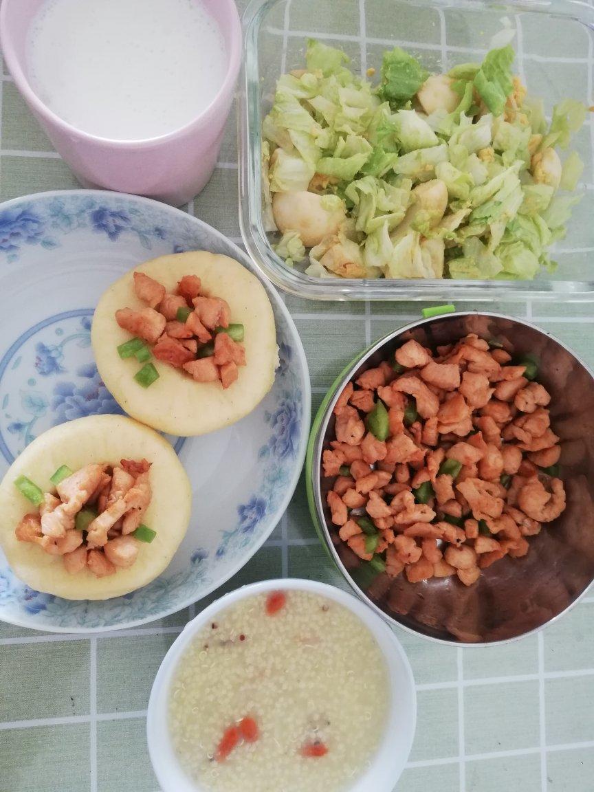 粗粮细吃的玉米面窝窝头