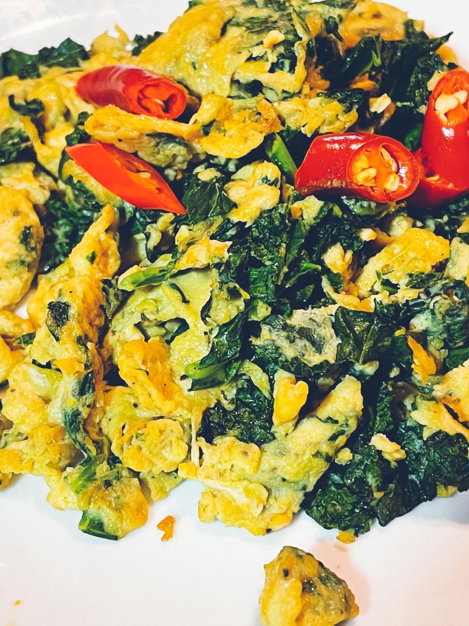 减肥餐：羽衣甘蓝炒蛋的做法