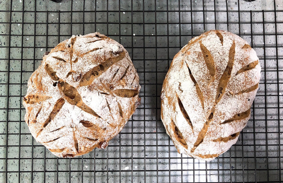 全麦蔓越莓核桃软欧包