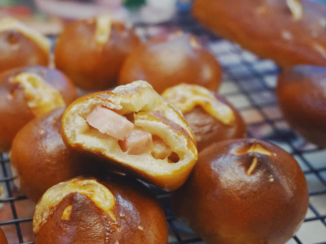 碱水小丸子（超可爱好操作的碱水面包）