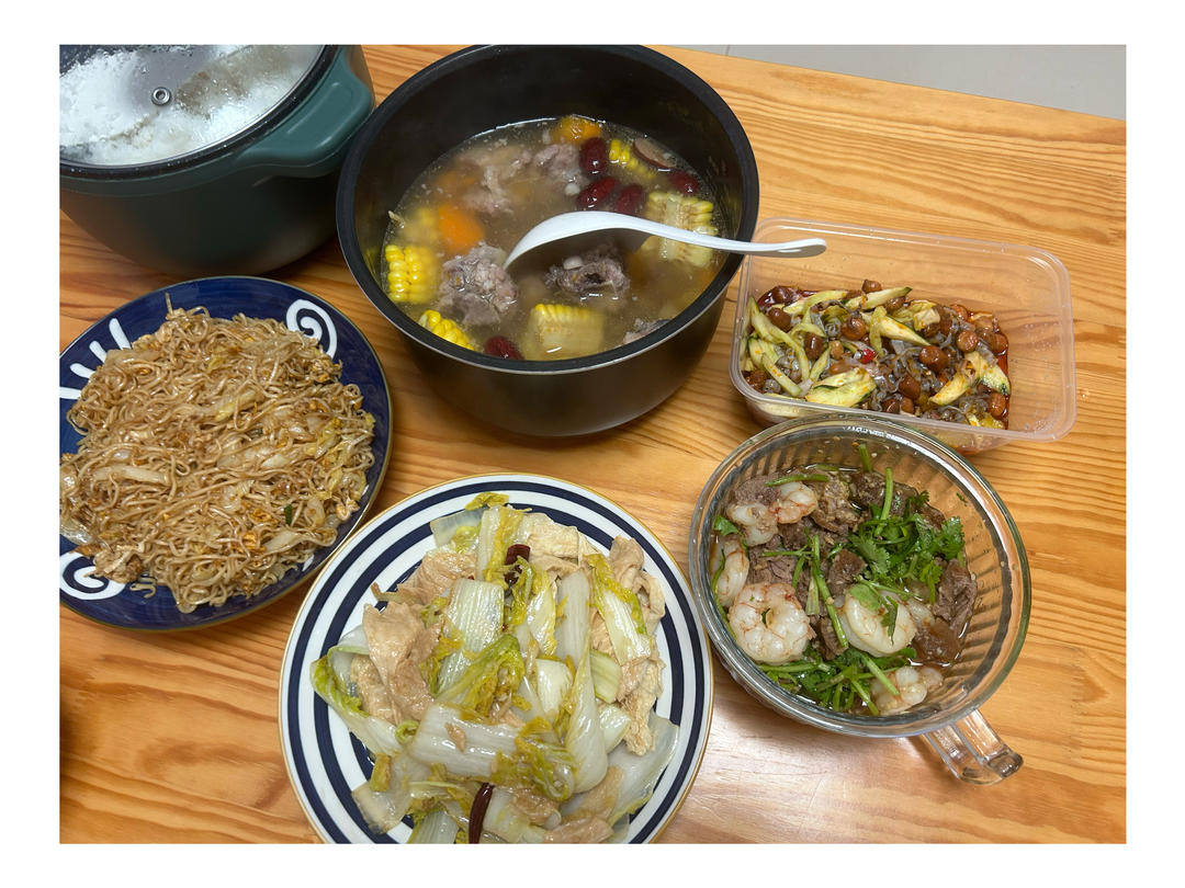 暖乎乎的娃娃菜烧豆腐，最适合转凉的天暖胃