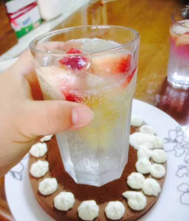 蜜桃冰冰