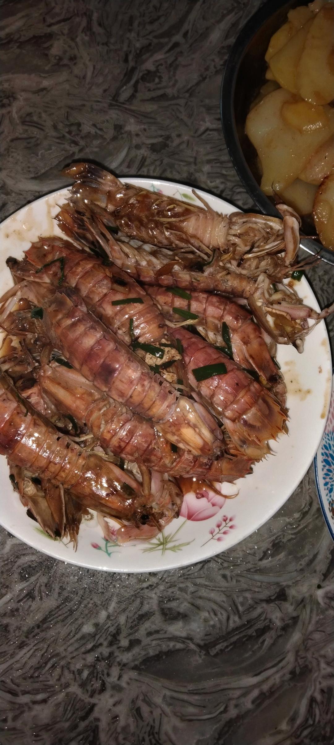 爆炒皮皮虾