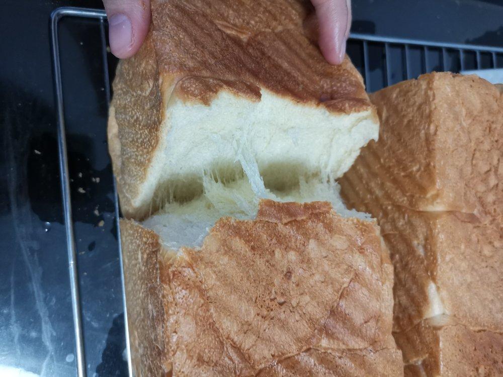 吐司～简单易做一次发酵柔软拉丝吐司