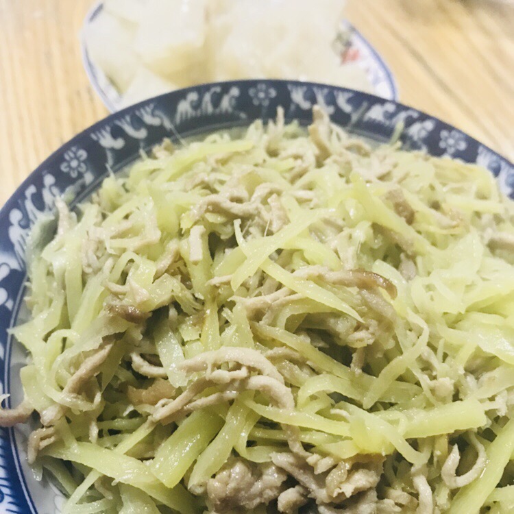 姜丝炒肉的做法