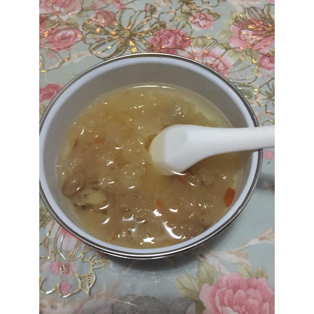 红枣木瓜银耳汤