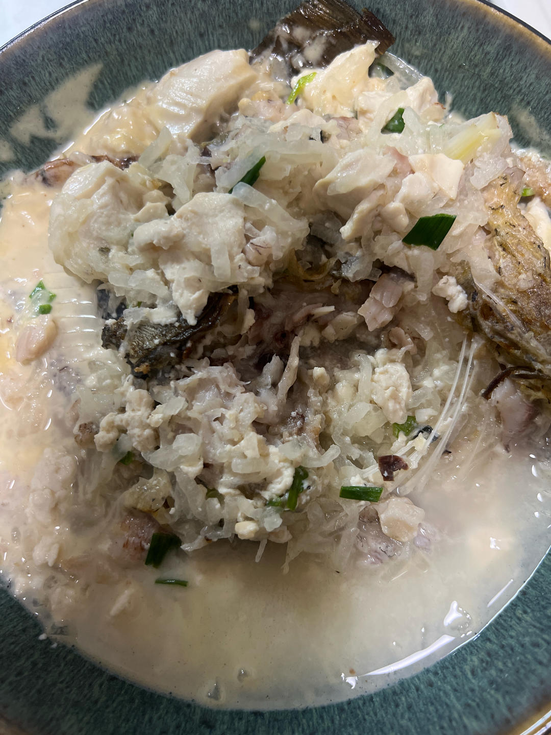 奶白鲫鱼豆腐汤|一条鱼最后的温柔