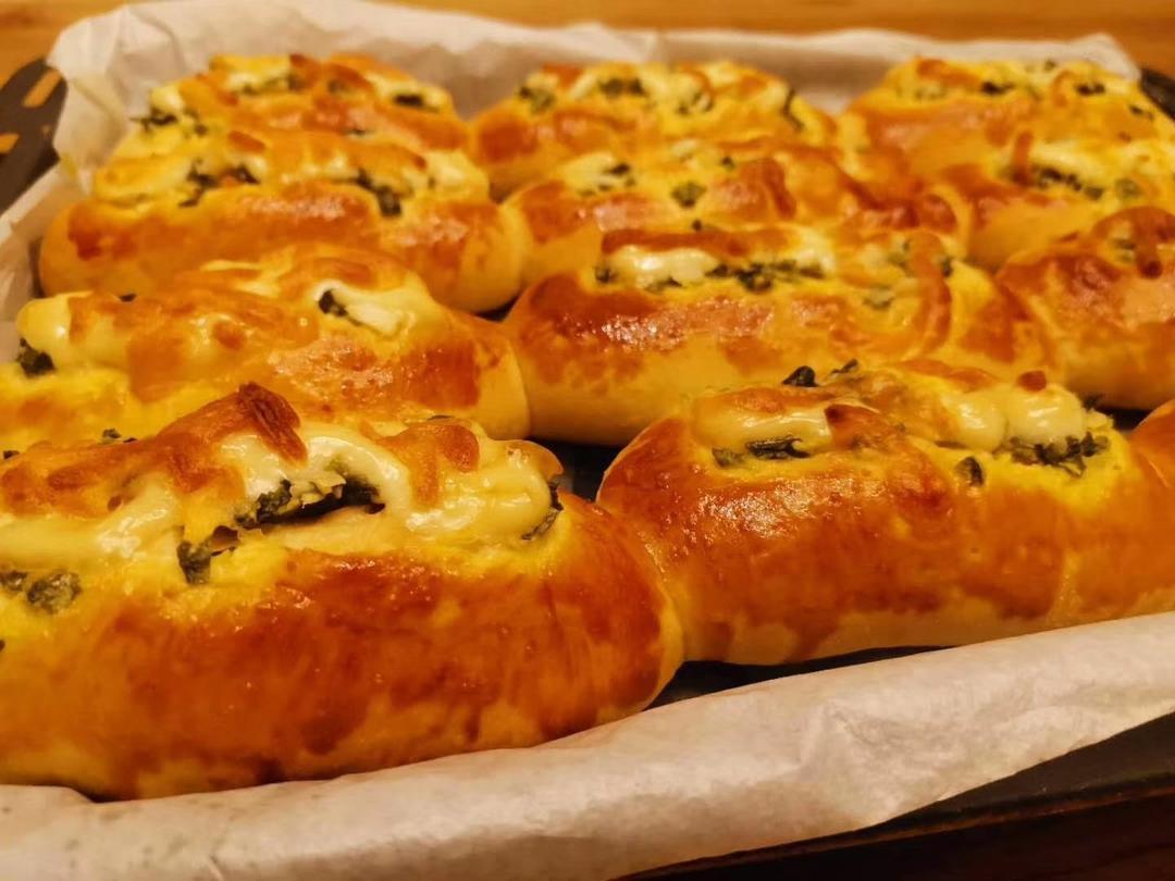 超软的蒜蓉面包&蒜香面包