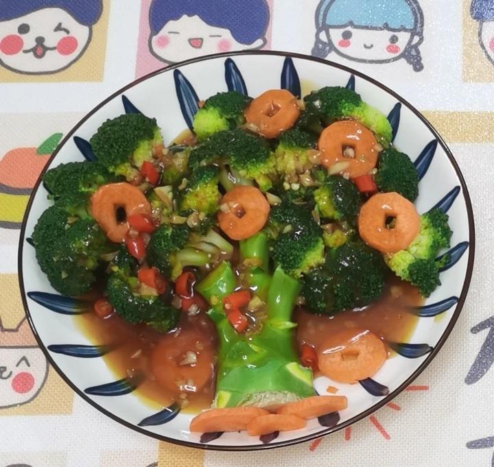 年夜菜之吉祥发财树（辣汁西兰花）