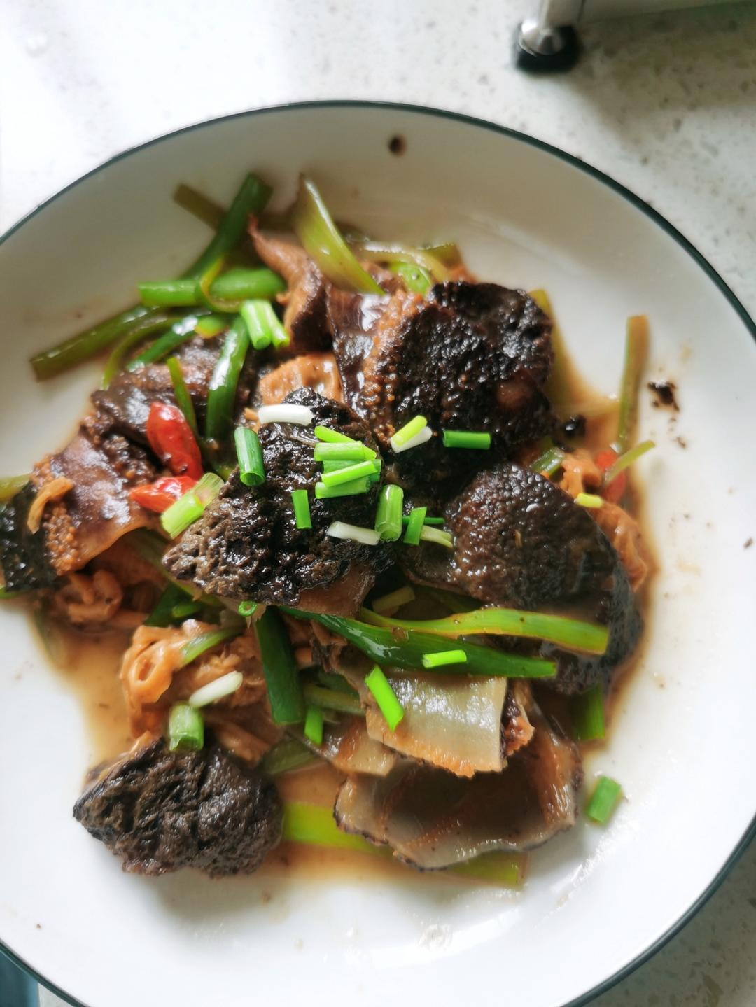 葱爆海参【最正宗的做法】