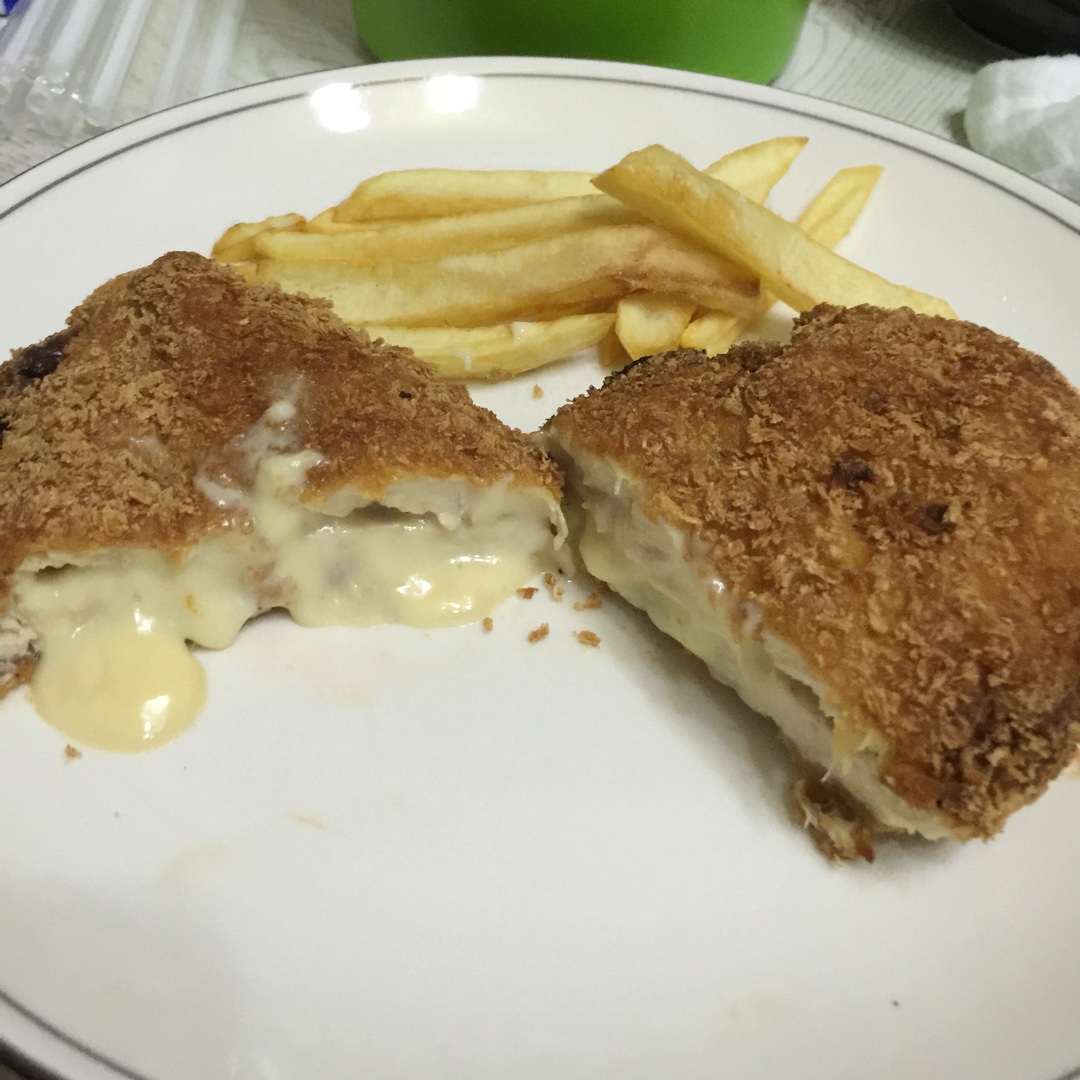 【芝士爆浆鸡排】