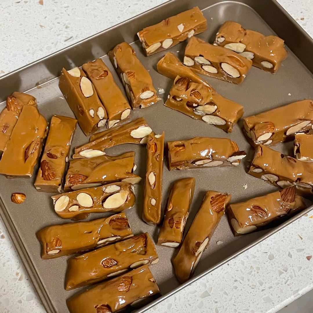 海盐杏仁太妃糖