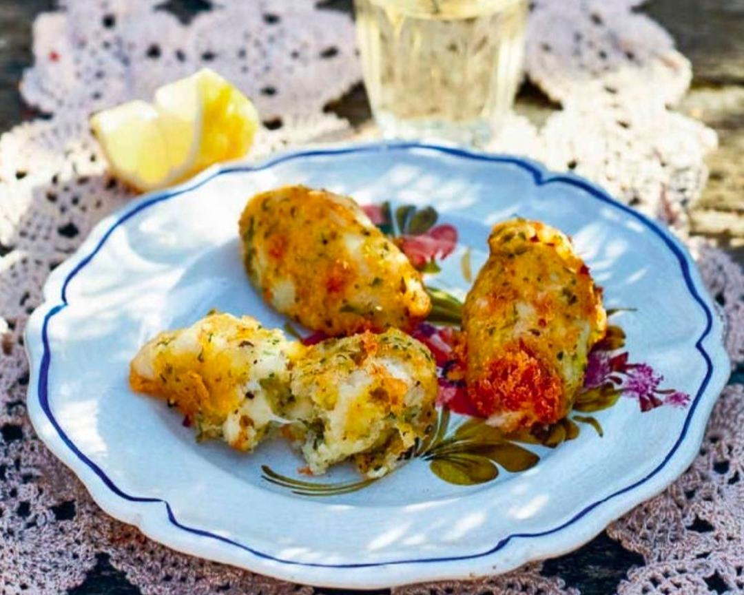 意式小吃炸芝士鱼饼的做法