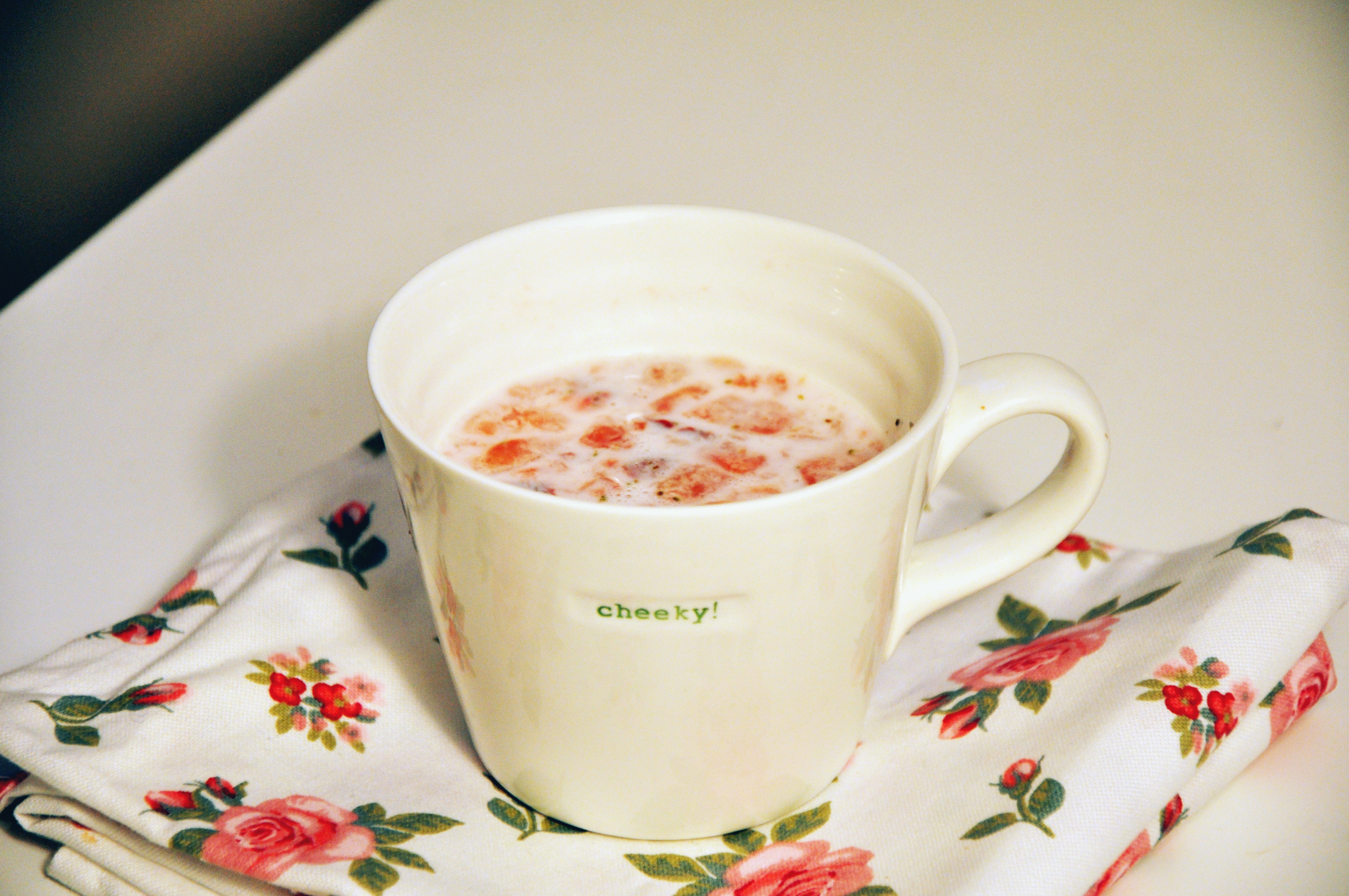 草莓真果粒（草莓牛奶）