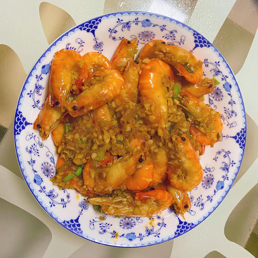 ⭐️蒜蓉焖大虾⭐️