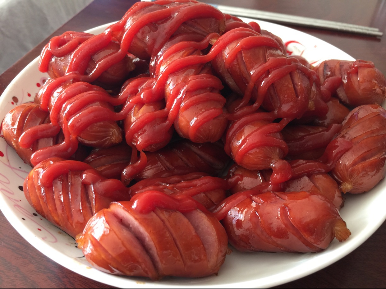 东方做的章鱼火腿肠【深夜食堂】