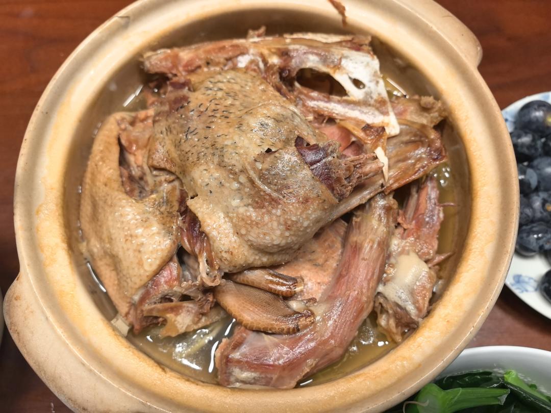 养身汤 滋补扁尖老鸭汤 原汁原味才是真正的好味道 一年四季都能喝的养生汤