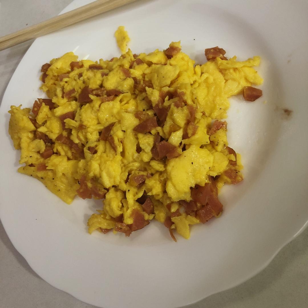 美式炒蛋 scrambled eggs