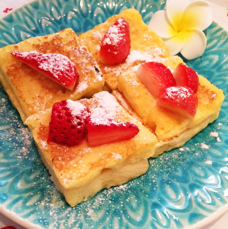 贾柒柒_做的草莓法式吐司