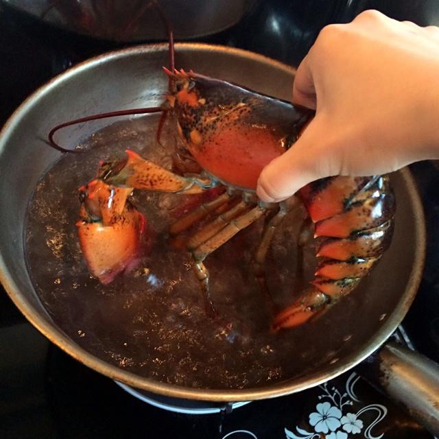 酥脆芝士焗龙虾的做法 步骤1