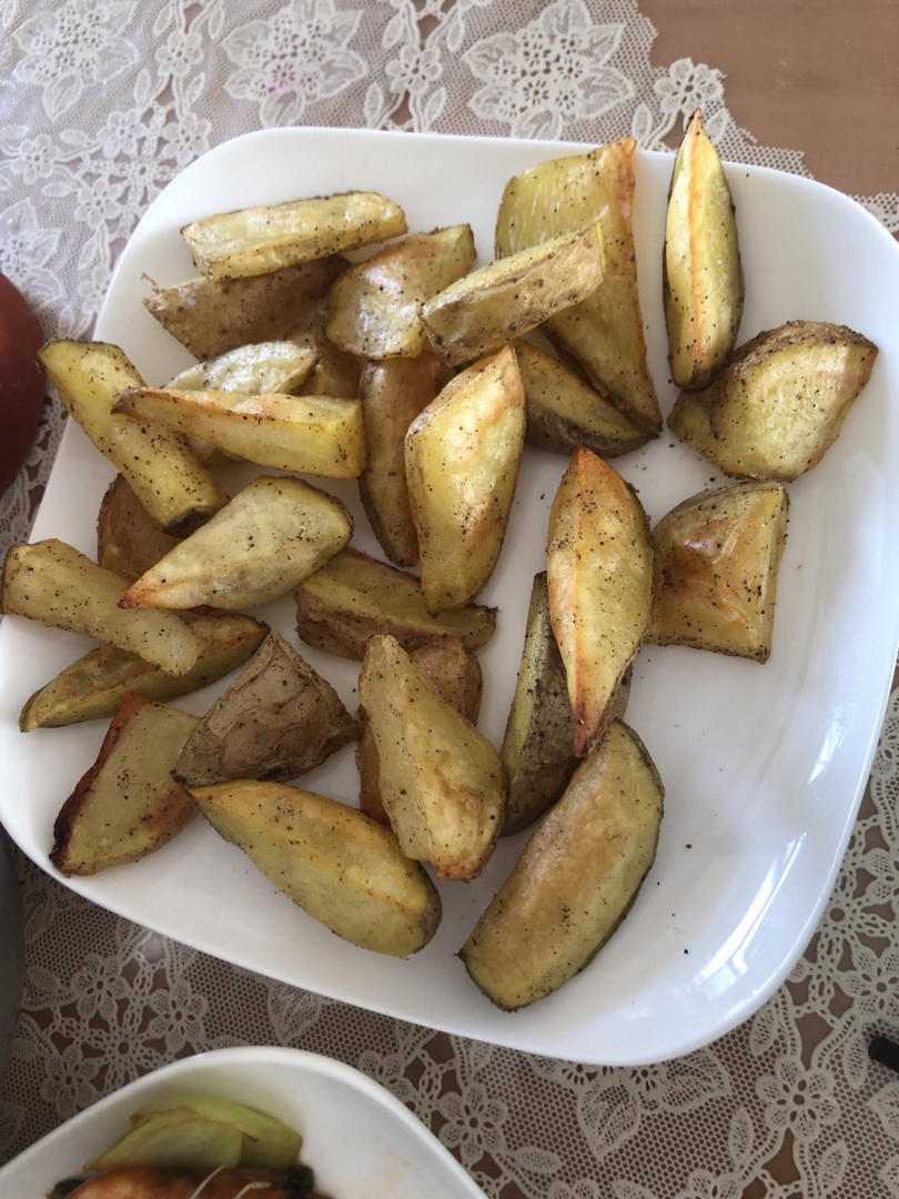 比肉好吃百倍！椒香浓郁的黑椒烤薯角，下午茶必备！